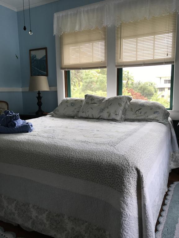 Maureen'S Bed And Breakfast Хило Экстерьер фото